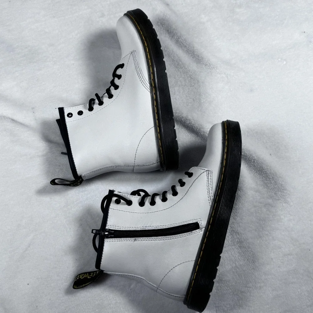 Dr Martens Zavala J Boots Girls Youth 4 Womens 5 White Leather Combat Side Zip